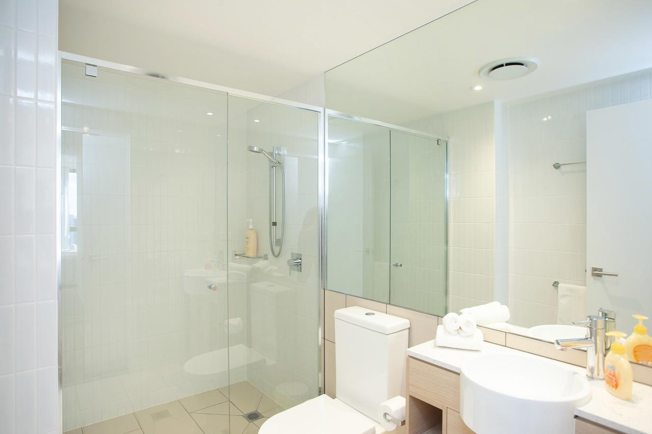High Floor Ocean View Suites Broadbeach Gold Coast Eksteriør billede